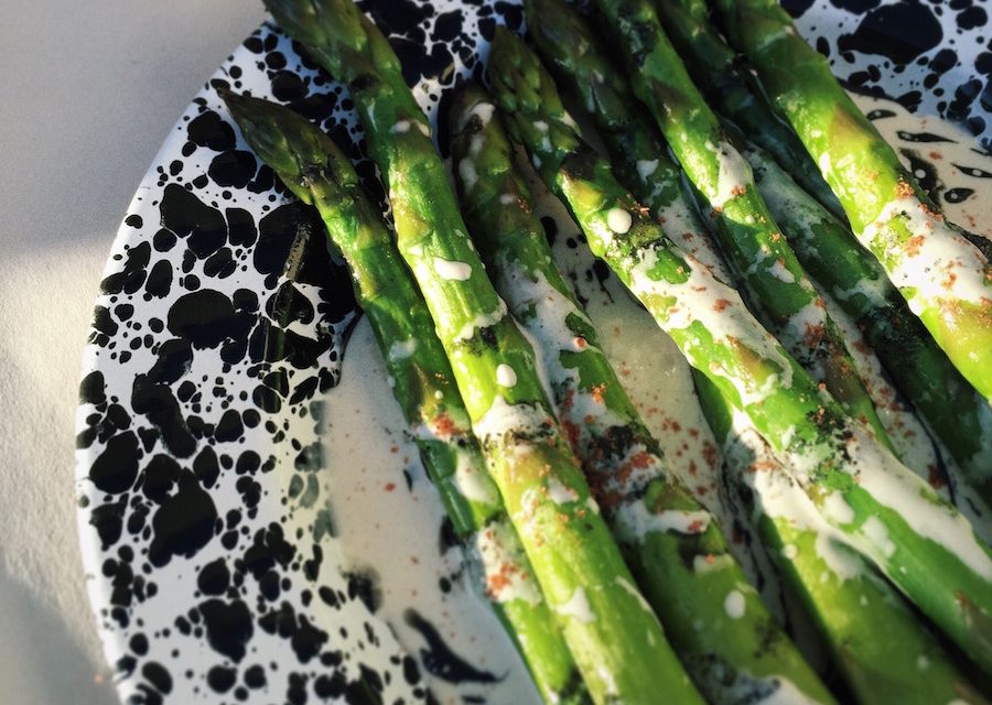 Steamed Asparagus with Tahini Dressing and Black Sesame Oil