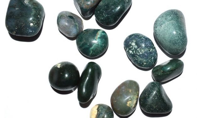 Crystal Clearing | Moss Agate